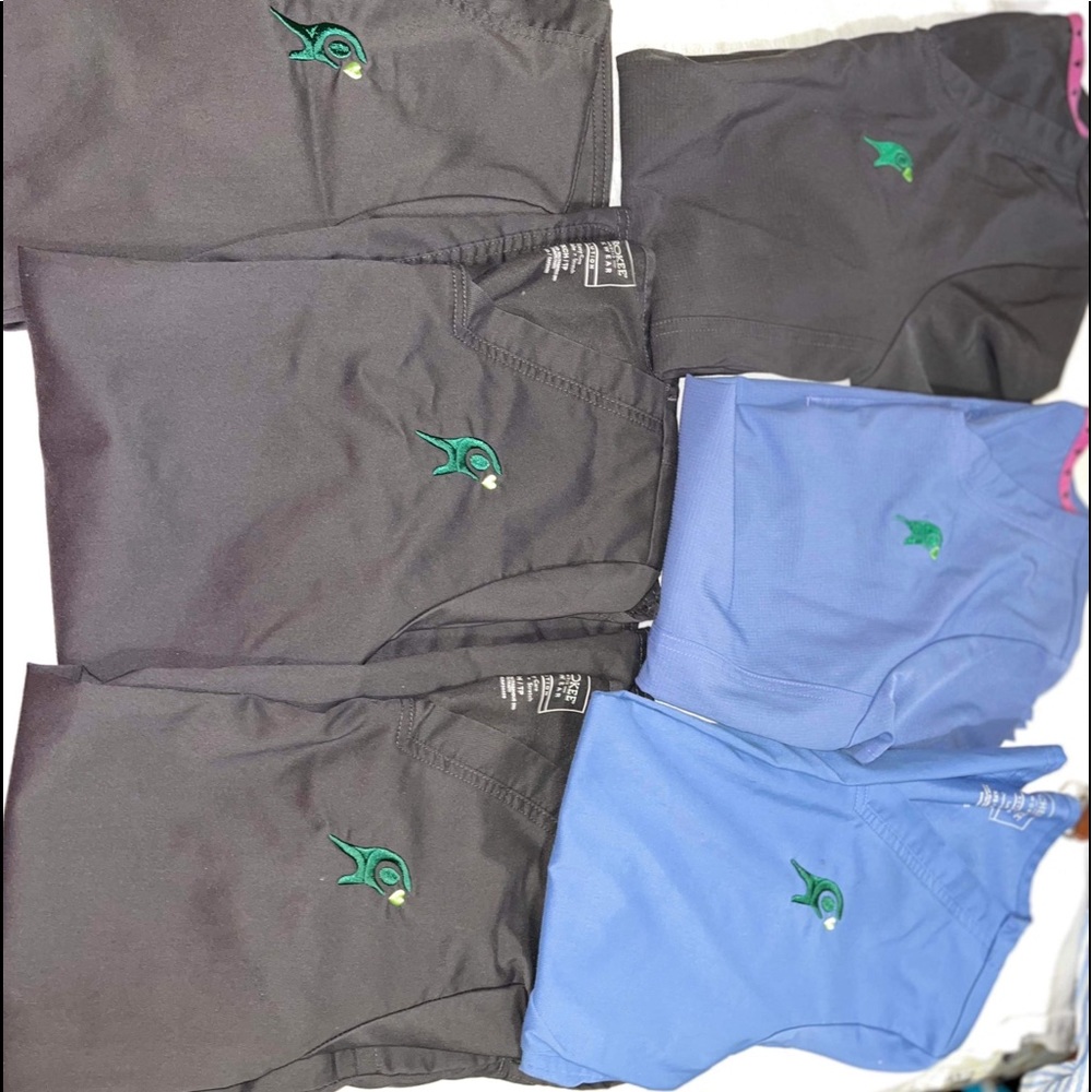 Scrubs top
